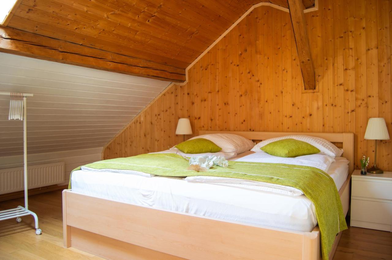 Wellness Mitten In Der Wasserfallstadt Triberg 特里贝格 外观 照片