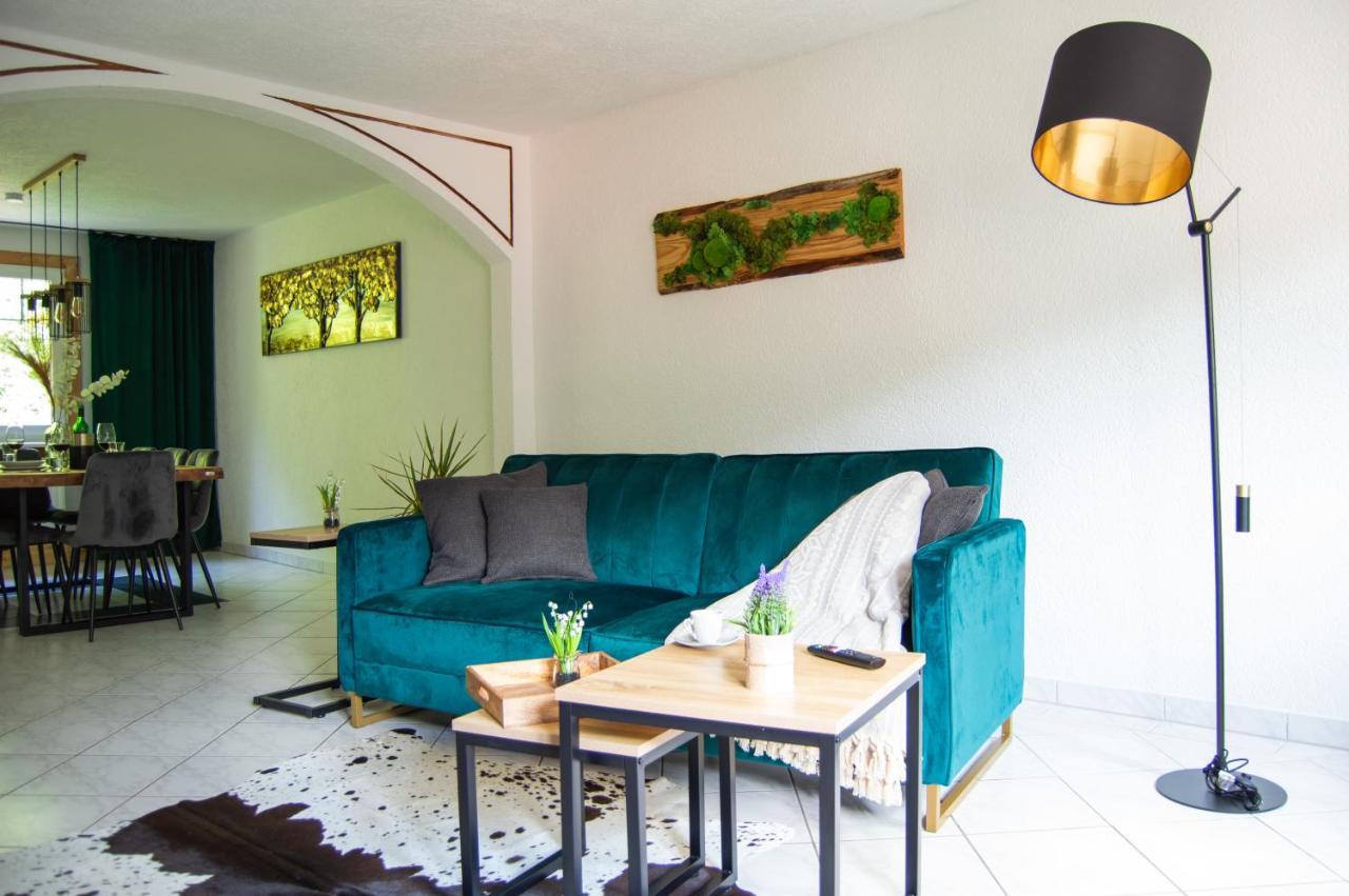 Wellness Mitten In Der Wasserfallstadt Triberg 特里贝格 外观 照片